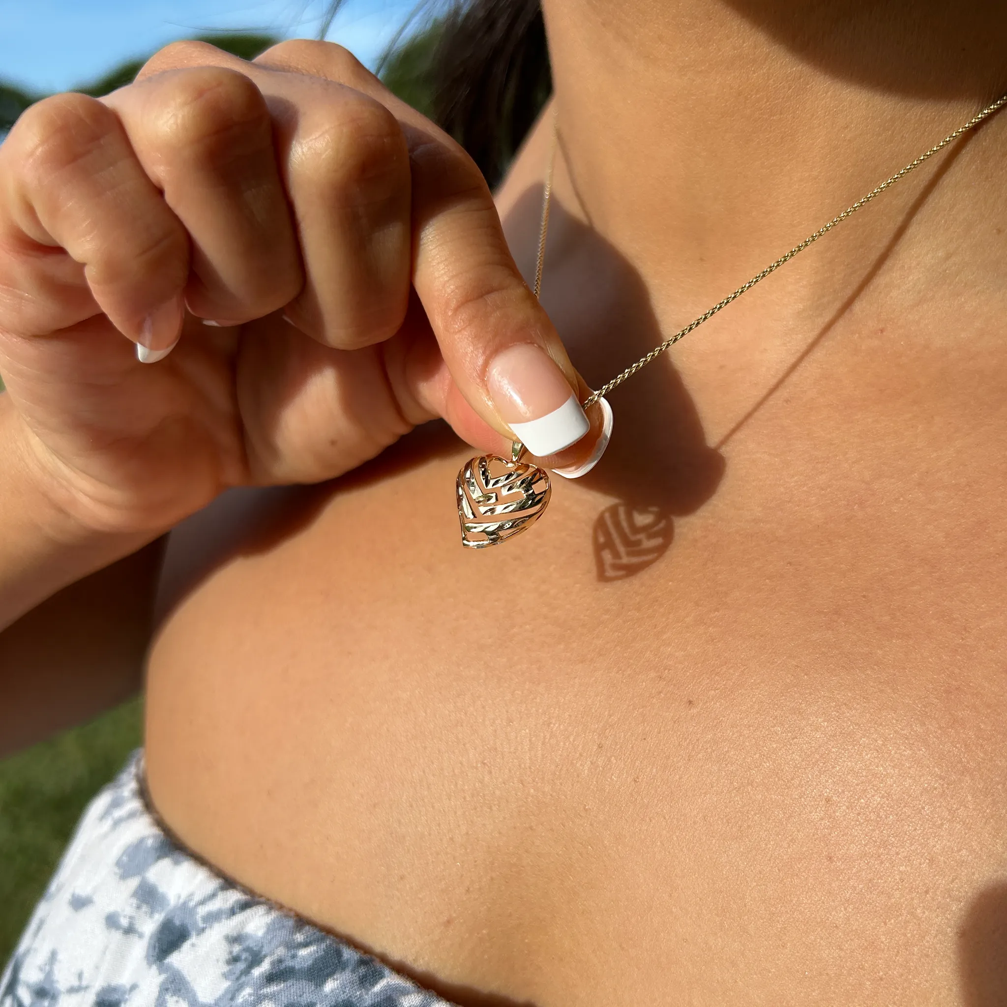 Aloha Heart Pendant in Gold - 15mm