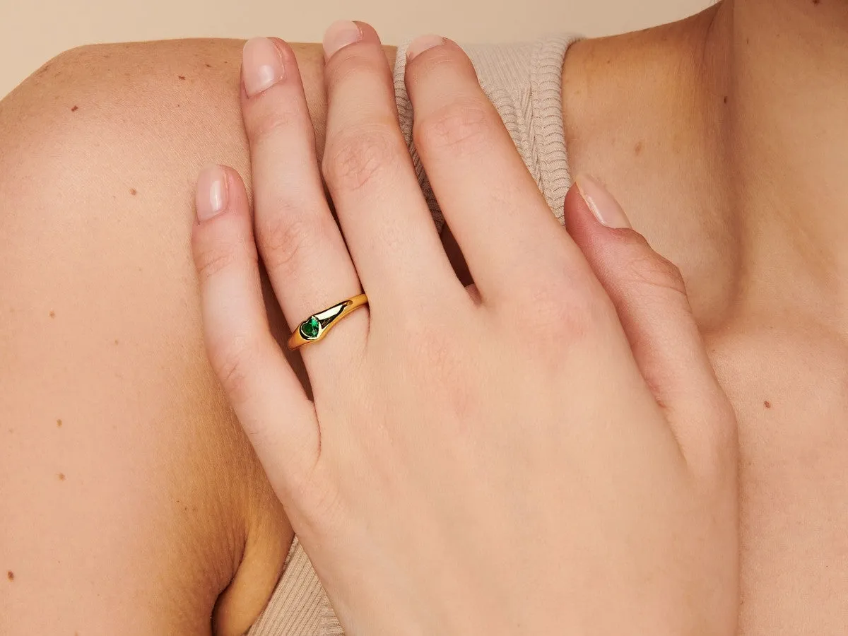 Amia Emerald Dome Ring