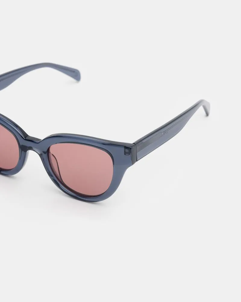 Barton Sunglasses in Indigo/Nightshade