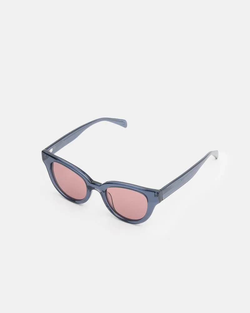 Barton Sunglasses in Indigo/Nightshade