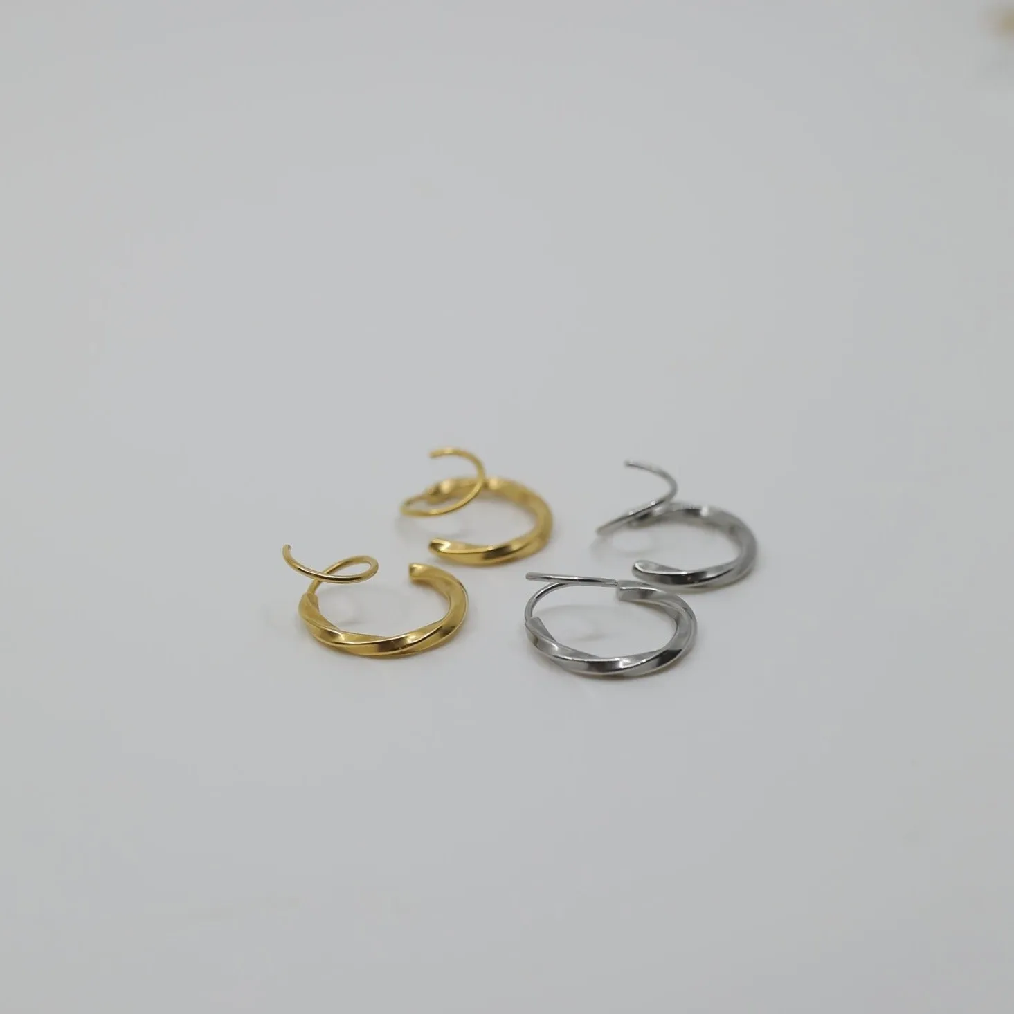 Wavy Double Twist Hoops